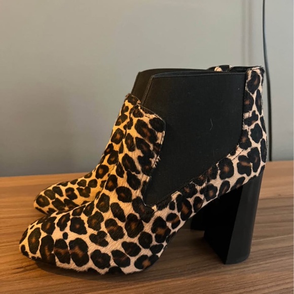 Tod's Shoes - Tod's Leopard Print Block Heel Ankle Boot in Black and Brown